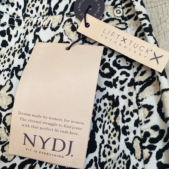 NWT NYDJ Sheri Slim Ankle Leopard Sateen Jeans - Picture 9 of 14